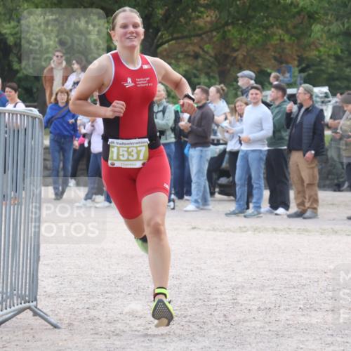 14.09.2025 - Stadtparktriathlon Strokosch-Dieckow http://msf.ph/oto/8899113 14.09.2025 14:10:33 Ziel 1432, 1456, 1537 meine-sportfotos.de