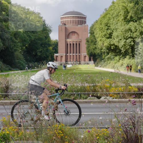 14.09.2025 - Stadtparktriathlon Michael Burmester http://msf.ph/oto/8899119 14.09.2025 12:51:38 Radfahren 1252, 1267, 1276, 1285, 1296, 1356 meine-sportfotos.de