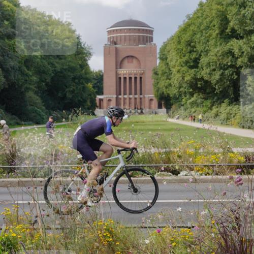 14.09.2025 - Stadtparktriathlon Michael Burmester http://msf.ph/oto/8899181 14.09.2025 12:52:13 Radfahren 1339, 1344, 1347, 1369, 1377, 1381, 1404 meine-sportfotos.de