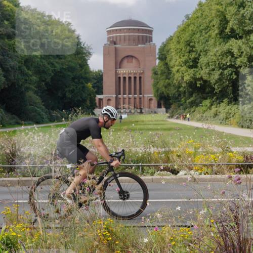 14.09.2025 - Stadtparktriathlon Michael Burmester http://msf.ph/oto/8899196 14.09.2025 12:52:25 Radfahren 1264, 1303, 1340, 1344, 1396, 1404 meine-sportfotos.de