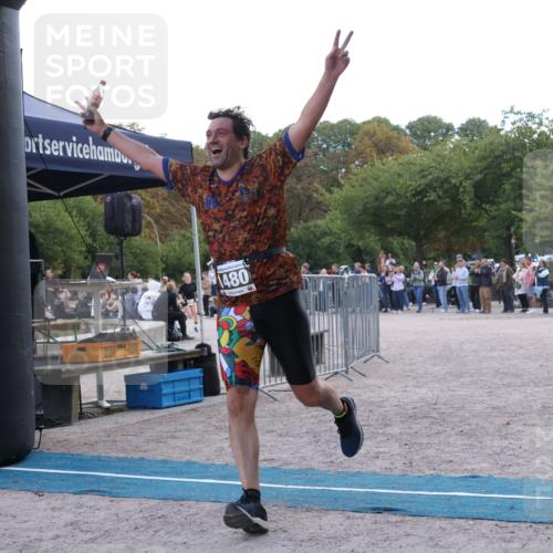 14.09.2025 - Stadtparktriathlon Strokosch-Dieckow http://msf.ph/oto/8899197 14.09.2025 14:11:12 Ziel 1427, 1480, 1548 meine-sportfotos.de