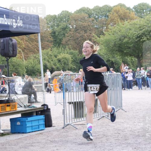 14.09.2025 - Stadtparktriathlon Strokosch-Dieckow http://msf.ph/oto/8899209 14.09.2025 14:11:17 Ziel 1427, 1480, 1548, 1647 meine-sportfotos.de