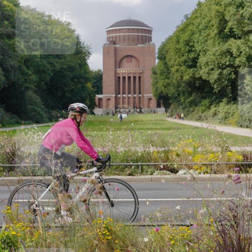14.09.2025 - Stadtparktriathlon Michael Burmester http://msf.ph/oto/8899210 14.09.2025 12:52:32 Radfahren 1264, 1303, 1340, 1345 meine-sportfotos.de