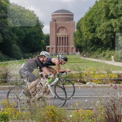 14.09.2025 - Stadtparktriathlon Michael Burmester http://msf.ph/oto/8899219 14.09.2025 12:52:43 Radfahren 1315, 1322, 1351, 1359, 1417 meine-sportfotos.de