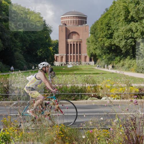 14.09.2025 - Stadtparktriathlon Michael Burmester http://msf.ph/oto/8899252 14.09.2025 12:53:42 Radfahren 1300, 1368, 1380 meine-sportfotos.de
