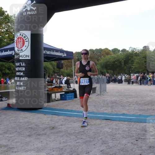 14.09.2025 - Stadtparktriathlon Strokosch-Dieckow http://msf.ph/oto/8899282 14.09.2025 14:11:57 Ziel 1637 meine-sportfotos.de