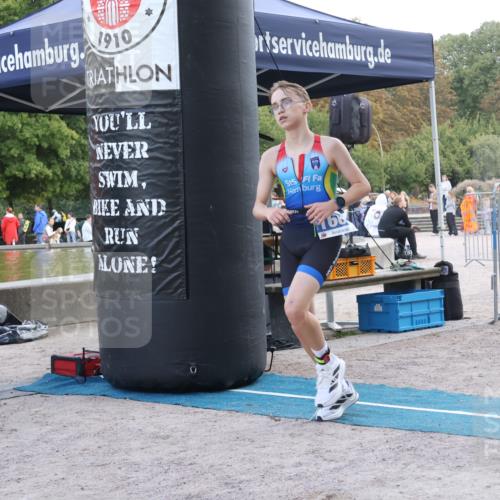 14.09.2025 - Stadtparktriathlon Strokosch-Dieckow http://msf.ph/oto/8899298 14.09.2025 14:12:05 Ziel 1661, 1691 meine-sportfotos.de