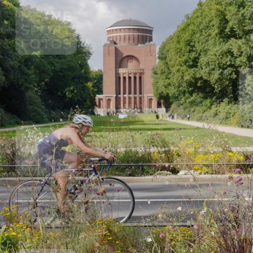 14.09.2025 - Stadtparktriathlon Michael Burmester http://msf.ph/oto/8899317 14.09.2025 12:54:42 Radfahren 1342, 1353, 1419, 1469, 1504 meine-sportfotos.de