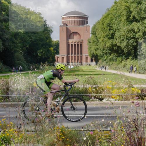 14.09.2025 - Stadtparktriathlon Michael Burmester http://msf.ph/oto/8899351 14.09.2025 12:55:09 Radfahren 1258, 1319, 1349, 1441 meine-sportfotos.de
