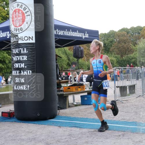 14.09.2025 - Stadtparktriathlon Strokosch-Dieckow http://msf.ph/oto/8899360 14.09.2025 14:12:43 Ziel 1653, 1678, 1679 meine-sportfotos.de