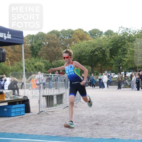 14.09.2025 - Stadtparktriathlon Strokosch-Dieckow http://msf.ph/oto/8899366 14.09.2025 14:12:48 Ziel 1437, 1653, 1678 meine-sportfotos.de