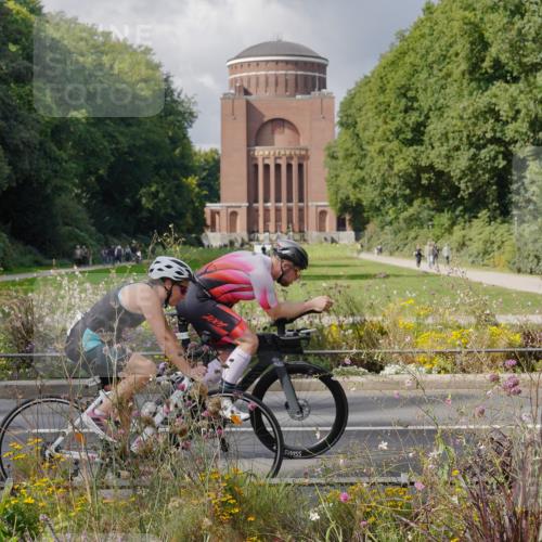 14.09.2025 - Stadtparktriathlon Michael Burmester http://msf.ph/oto/8899373 14.09.2025 12:55:26 Radfahren 1326, 1357, 1376, 1387, 1397, 1414, 1514 meine-sportfotos.de