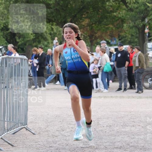 14.09.2025 - Stadtparktriathlon Strokosch-Dieckow http://msf.ph/oto/8899389 14.09.2025 14:13:09 Ziel 1644, 1650 meine-sportfotos.de