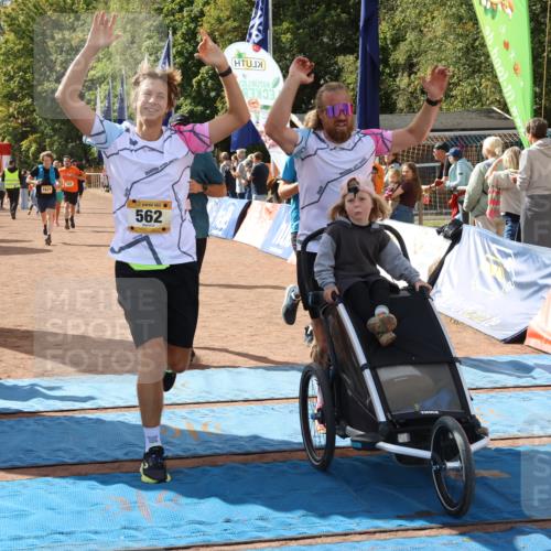 14.09.2025 - Airport Race Strokosch-Dieckow http://msf.ph/oto/8899390 14.09.2025 12:27:14 Ziel 73, 80, 172, 528, 562, 589, 644, 1036, 1621, 1814, 4187 meine-sportfotos.de