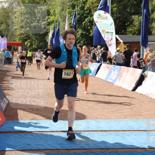 14.09.2025 - Airport Race Strokosch-Dieckow http://msf.ph/oto/8899404 14.09.2025 12:27:18 Ziel 73, 80, 172, 528, 1621, 1814, 4175, 4187 meine-sportfotos.de