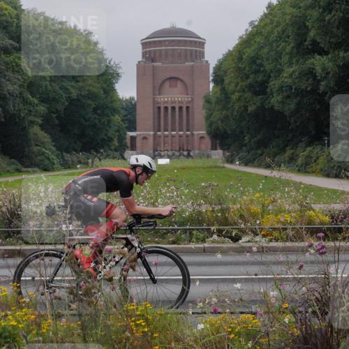 14.09.2025 - Stadtparktriathlon Michael Burmester http://msf.ph/oto/8899417 14.09.2025 09:12:36 Radfahren 344, 374, 422, 431, 480 meine-sportfotos.de