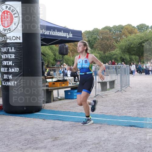 14.09.2025 - Stadtparktriathlon Strokosch-Dieckow http://msf.ph/oto/8899418 14.09.2025 14:13:16 Ziel 1644, 1650 meine-sportfotos.de