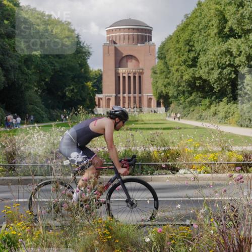 14.09.2025 - Stadtparktriathlon Michael Burmester http://msf.ph/oto/8899445 14.09.2025 12:56:16 Radfahren 1256, 1263, 1278, 1283, 1352, 1355, 1415, 1492, 1499 meine-sportfotos.de