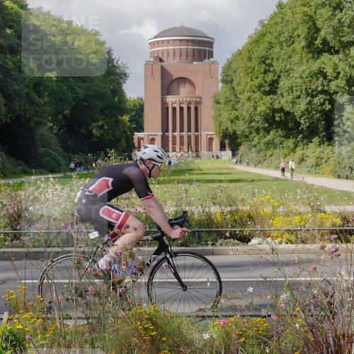14.09.2025 - Stadtparktriathlon Michael Burmester http://msf.ph/oto/8899540 14.09.2025 12:57:17 Radfahren 1289, 1361, 1405 meine-sportfotos.de