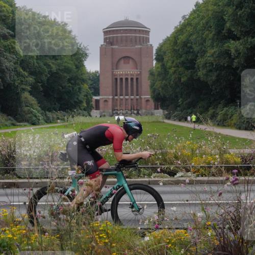 14.09.2025 - Stadtparktriathlon Michael Burmester http://msf.ph/oto/8899547 14.09.2025 09:14:10 Radfahren 333 meine-sportfotos.de