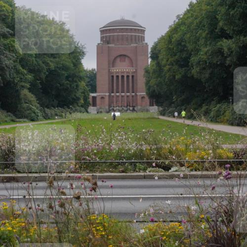 14.09.2025 - Stadtparktriathlon Michael Burmester http://msf.ph/oto/8899552 14.09.2025 09:14:14 Radfahren 333 meine-sportfotos.de