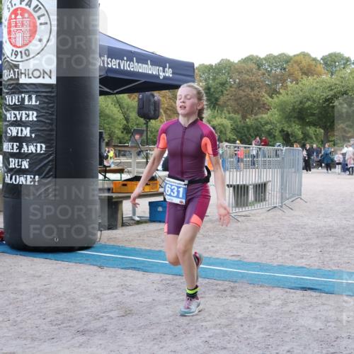 14.09.2025 - Stadtparktriathlon Strokosch-Dieckow http://msf.ph/oto/8899576 14.09.2025 14:14:28 Ziel 1448, 1515, 1631 meine-sportfotos.de