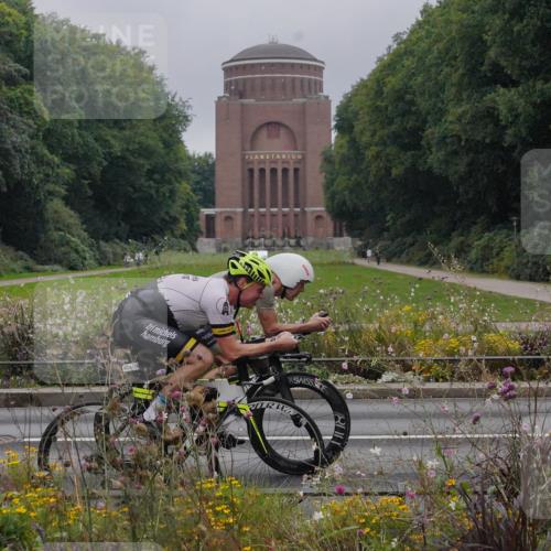 14.09.2025 - Stadtparktriathlon Michael Burmester http://msf.ph/oto/8899597 14.09.2025 09:14:36 Radfahren 301, 318, 326, 340, 345, 347, 363, 370, 371, 373, 377, 380, 381, 401, 404 meine-sportfotos.de