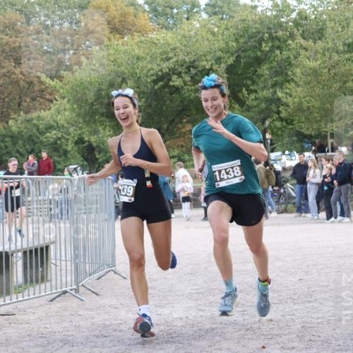 14.09.2025 - Stadtparktriathlon Strokosch-Dieckow http://msf.ph/oto/8899598 14.09.2025 14:14:41 Ziel 1438, 1439, 1453 meine-sportfotos.de