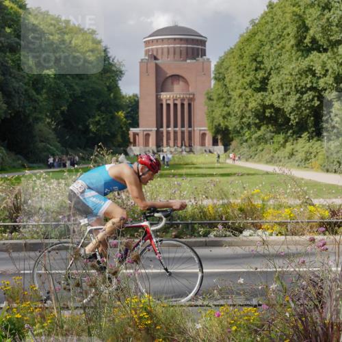 14.09.2025 - Stadtparktriathlon Michael Burmester http://msf.ph/oto/8899604 14.09.2025 12:58:10 Radfahren 1268, 1288, 1373, 1383, 1386, 1521 meine-sportfotos.de