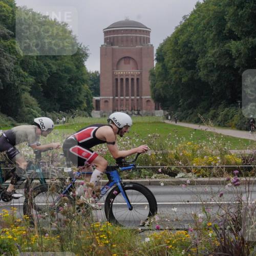 14.09.2025 - Stadtparktriathlon Michael Burmester http://msf.ph/oto/8899606 14.09.2025 09:14:37 Radfahren 301, 318, 326, 340, 347, 363, 370, 371, 373, 377, 380, 381, 401, 404 meine-sportfotos.de