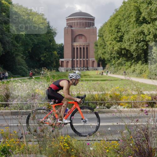 14.09.2025 - Stadtparktriathlon Michael Burmester http://msf.ph/oto/8899643 14.09.2025 12:58:48 Radfahren 1295, 1356, 1369, 1391, 1443, 1446, 1459 meine-sportfotos.de