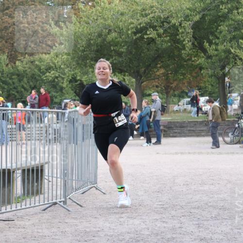 14.09.2025 - Stadtparktriathlon Strokosch-Dieckow http://msf.ph/oto/8899650 14.09.2025 14:15:32 Ziel 1465 meine-sportfotos.de