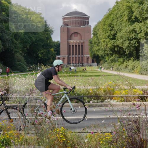 14.09.2025 - Stadtparktriathlon Michael Burmester http://msf.ph/oto/8899654 14.09.2025 12:58:52 Radfahren 1295, 1344, 1369, 1391, 1443, 1446 meine-sportfotos.de