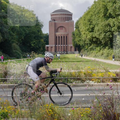 14.09.2025 - Stadtparktriathlon Michael Burmester http://msf.ph/oto/8899663 14.09.2025 12:59:00 Radfahren 1344, 1369, 1495, 1511 meine-sportfotos.de