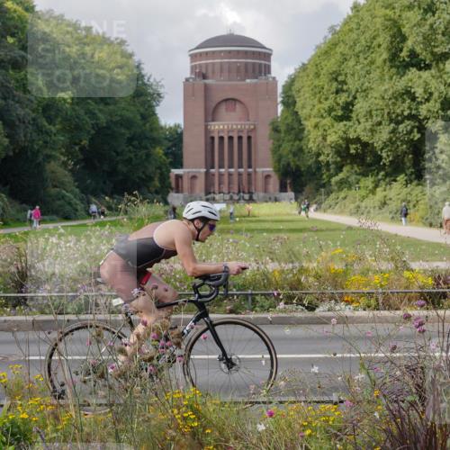 14.09.2025 - Stadtparktriathlon Michael Burmester http://msf.ph/oto/8899668 14.09.2025 12:59:07 Radfahren 1334, 1390, 1392, 1417, 1495, 1511 meine-sportfotos.de