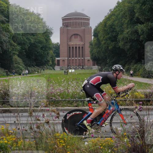 14.09.2025 - Stadtparktriathlon Michael Burmester http://msf.ph/oto/8899670 14.09.2025 09:15:04 Radfahren 353, 362, 365, 383, 400, 430 meine-sportfotos.de