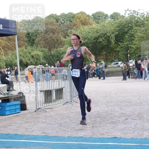14.09.2025 - Stadtparktriathlon Strokosch-Dieckow http://msf.ph/oto/8899672 14.09.2025 14:15:39 Ziel 1465, 1649 meine-sportfotos.de