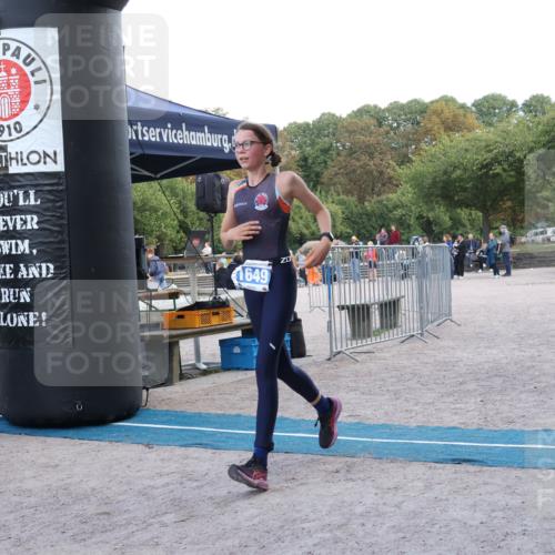 14.09.2025 - Stadtparktriathlon Strokosch-Dieckow http://msf.ph/oto/8899676 14.09.2025 14:15:40 Ziel 1465, 1649 meine-sportfotos.de