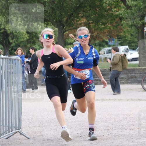 14.09.2025 - Stadtparktriathlon Strokosch-Dieckow http://msf.ph/oto/8899704 14.09.2025 14:16:01 Ziel 1622, 1645 meine-sportfotos.de