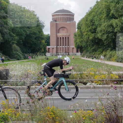 14.09.2025 - Stadtparktriathlon Michael Burmester http://msf.ph/oto/8899729 14.09.2025 12:59:39 Radfahren 1275, 1312, 1335, 1359, 1396, 1404, 1413, 1430, 1451, 1484 meine-sportfotos.de