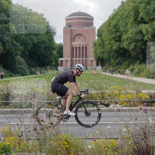 14.09.2025 - Stadtparktriathlon Michael Burmester http://msf.ph/oto/8899734 14.09.2025 12:59:41 Radfahren 1275, 1312, 1335, 1359, 1396, 1404, 1413, 1451, 1484 meine-sportfotos.de