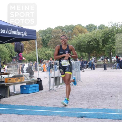 14.09.2025 - Stadtparktriathlon Strokosch-Dieckow http://msf.ph/oto/8899748 14.09.2025 14:16:21 Ziel 1525, 1686 meine-sportfotos.de