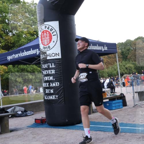 14.09.2025 - Stadtparktriathlon Strokosch-Dieckow http://msf.ph/oto/8899784 14.09.2025 14:16:37 Ziel 1487 meine-sportfotos.de