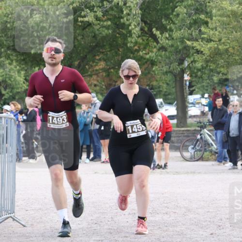 14.09.2025 - Stadtparktriathlon Strokosch-Dieckow http://msf.ph/oto/8899788 14.09.2025 14:16:54 Ziel 1459, 1493 meine-sportfotos.de