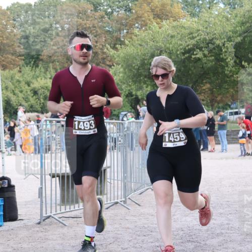 14.09.2025 - Stadtparktriathlon Strokosch-Dieckow http://msf.ph/oto/8899797 14.09.2025 14:16:56 Ziel 1459, 1493 meine-sportfotos.de