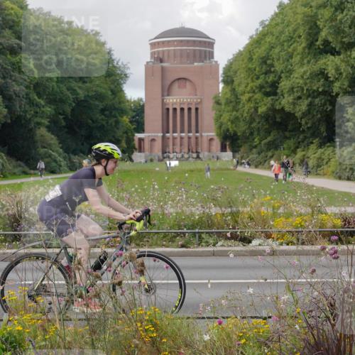 14.09.2025 - Stadtparktriathlon Michael Burmester http://msf.ph/oto/8899810 14.09.2025 13:00:28 Radfahren 1276, 1322, 1331, 1448, 1471 meine-sportfotos.de