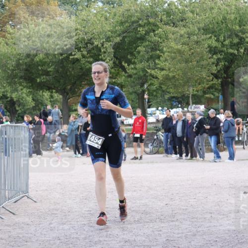 14.09.2025 - Stadtparktriathlon Strokosch-Dieckow http://msf.ph/oto/8899811 14.09.2025 14:17:08 Ziel 1454 meine-sportfotos.de