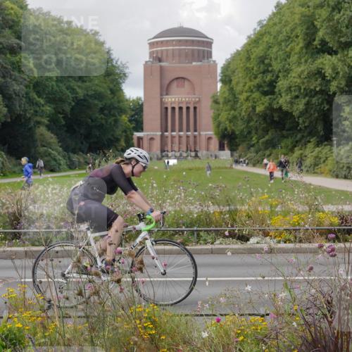 14.09.2025 - Stadtparktriathlon Michael Burmester http://msf.ph/oto/8899815 14.09.2025 13:00:29 Radfahren 1276, 1322, 1331, 1448, 1471 meine-sportfotos.de
