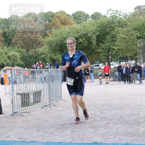 14.09.2025 - Stadtparktriathlon Strokosch-Dieckow http://msf.ph/oto/8899816 14.09.2025 14:17:09 Ziel 1454 meine-sportfotos.de