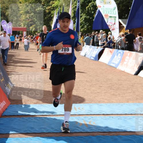 14.09.2025 - Airport Race Strokosch-Dieckow http://msf.ph/oto/8899823 14.09.2025 12:28:02 Ziel 33, 139, 222, 498, 646, 789, 1897, 1988 meine-sportfotos.de